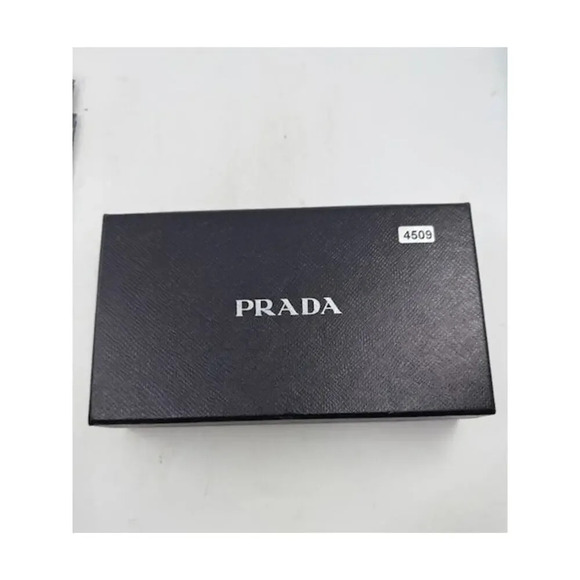 Authentic PRADA Saffiano Fiocco Bow Zip Around Wallet Leather Beige Womens COA - Picture 1 of 13